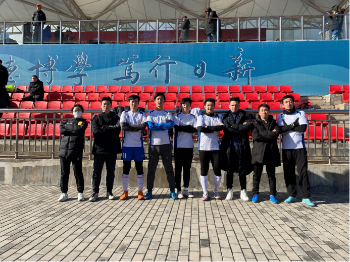 校园足球比赛名称有哪些_校园足球运动标语_校园足球运动会名称及规则