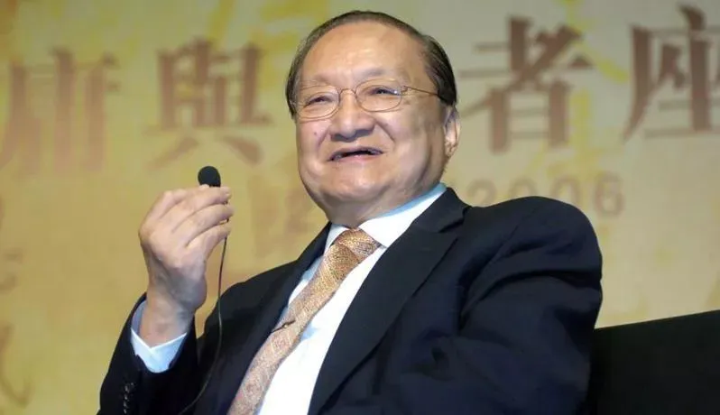 22年足球冠军是谁呀_足球冠军数_足球冠军是谁2021