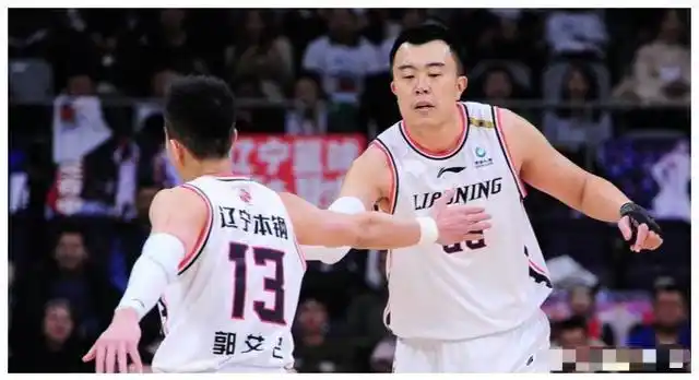 篮球辽宁中锋冠军是谁_辽宁篮球冠军中锋是谁呀_篮球辽宁中锋冠军是哪个