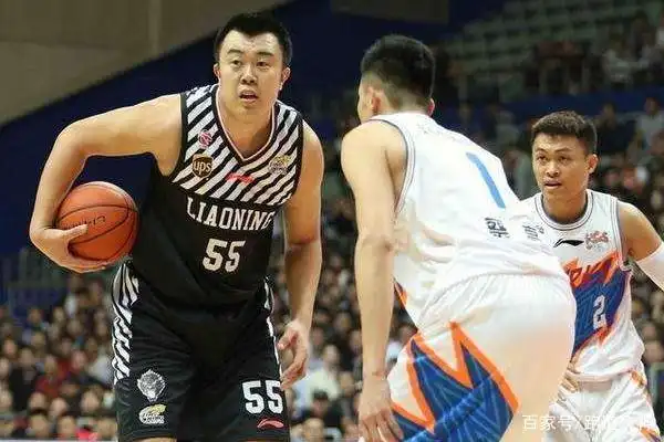 篮球辽宁中锋冠军是谁_辽宁篮球冠军中锋是谁呀_辽宁篮球队中锋