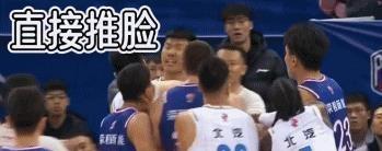 篮球裁判yoyo跑_篮球裁判跑出赛场规则_篮球裁判跑动