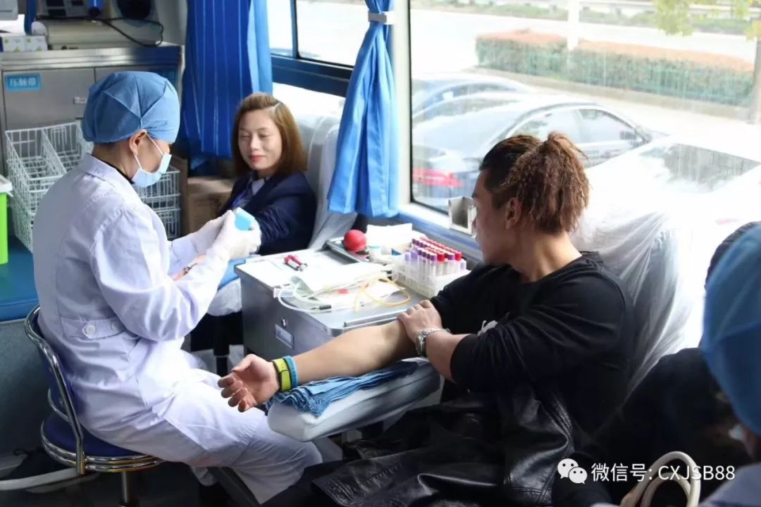 金仕堡健身卡_金仕堡健身会_金仕堡健身房