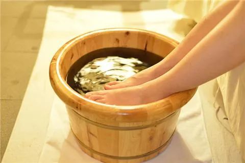 出汗的好处视频_亚健康出汗视频_亚量子检测健康